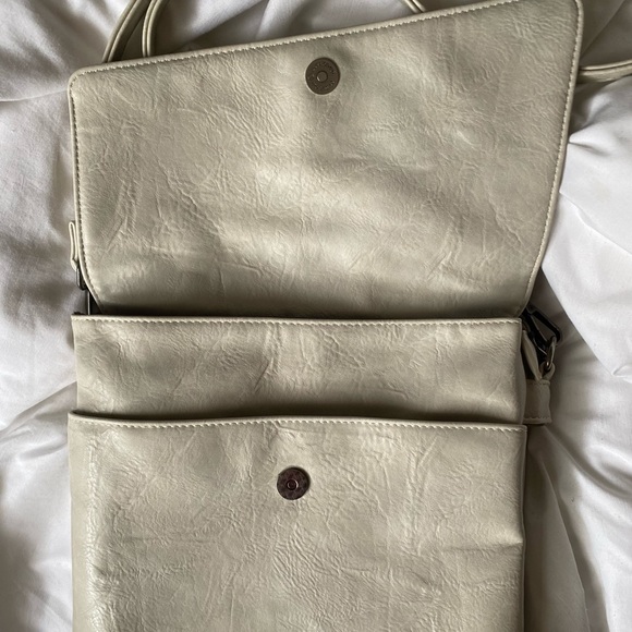 S+Q VEGAN LEATHER CROSSBODY BAG - Picture 4 of 7